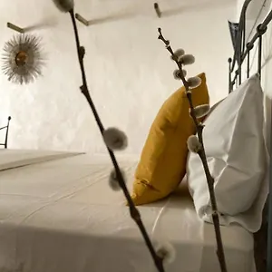 Affittacamere Is Scabas Guestrooms, Solarussa